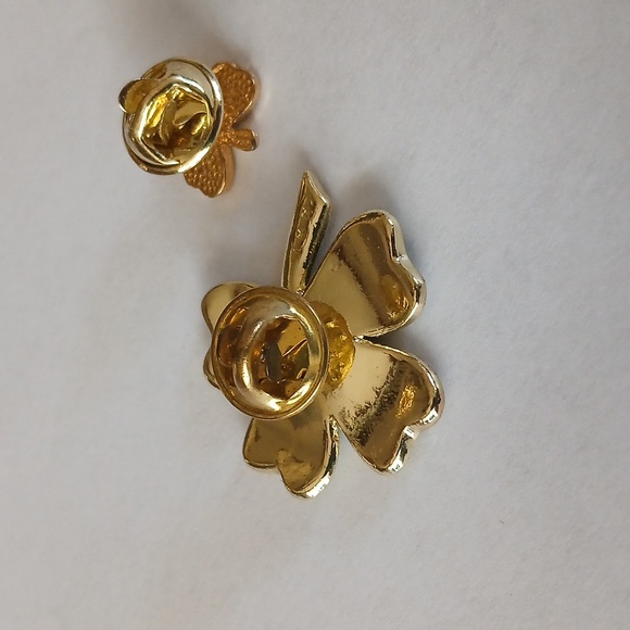 2 Vintage Four Leaf Clover Pin Brooch Crystal Rhinestones St. Patrick Day - Picture 2 of 4